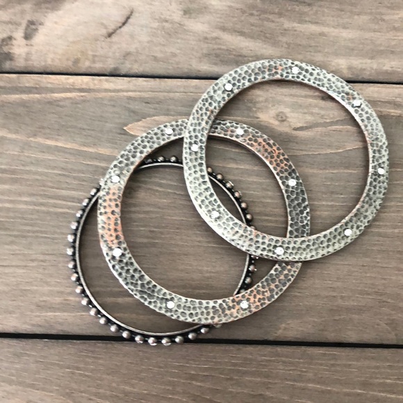 Rustic silver Bracelets - Picture 2 of 2